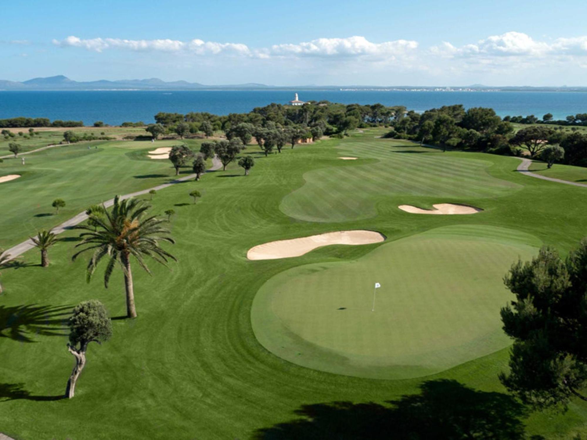 Alcanada Torre Mayor, Solo 50 Metros Del Mar Alcúdia Eksteriør bilde
